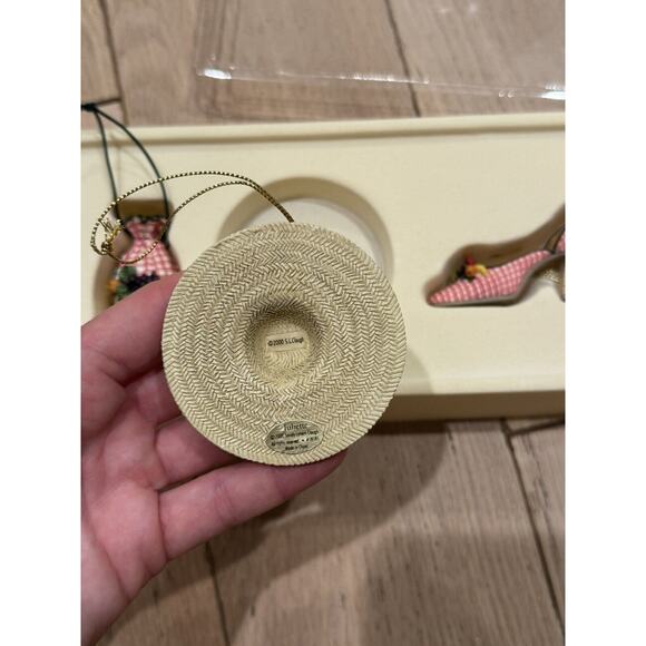 Sandy's Closet Through the‎ Seasons Primitive Garden CottageCore Ornament Set - Picture 6 of 11